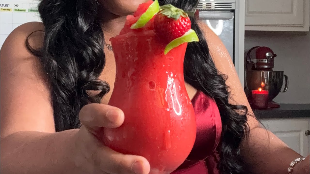 Замороженный клубничный дайкири для романтического вечера дома 🍓🔥