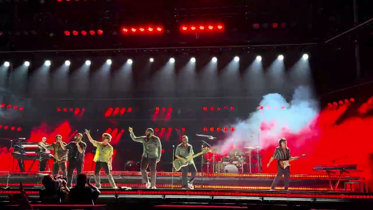 ABERTURA Bruno Mars em São Paulo no Morumbi - 04/10/2024