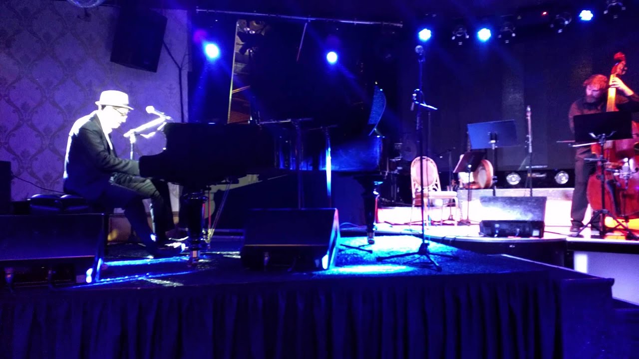 Ruslan Agababayev performing jazz(3)