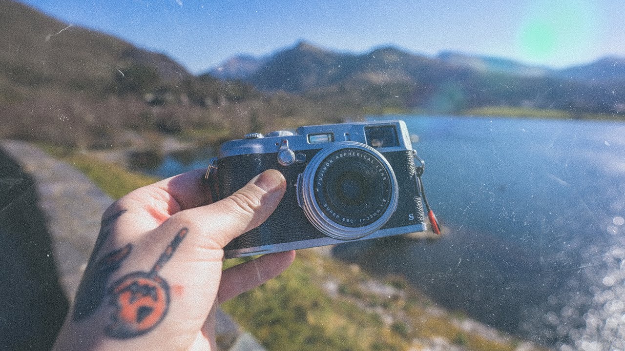 Fuji x100s in Snowdonia North Wales