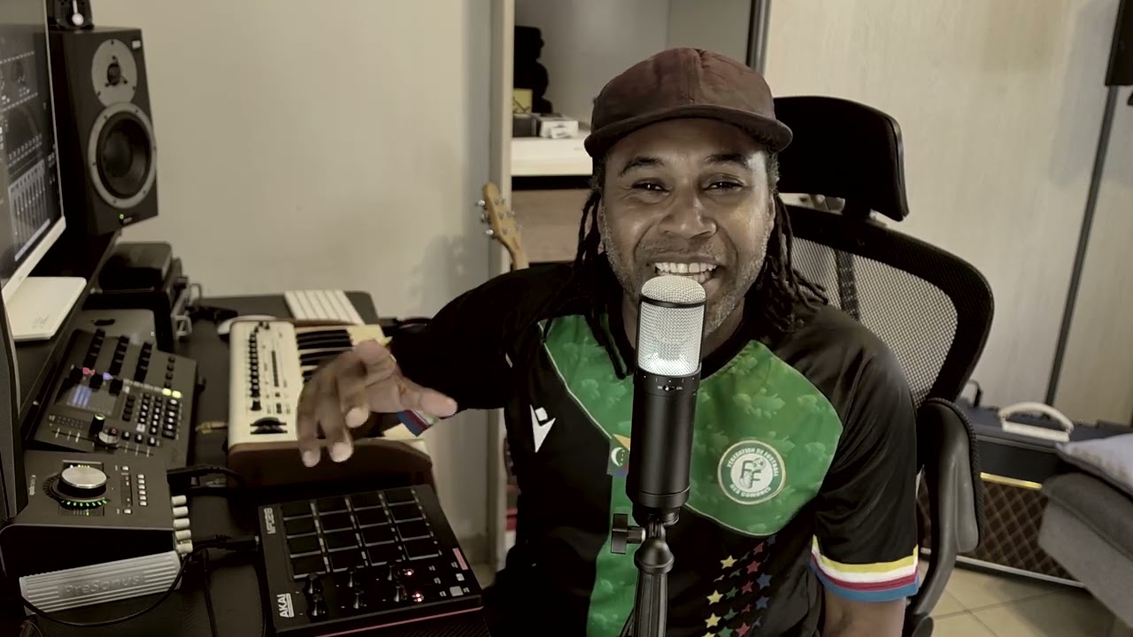 MOUNAWAR - MFALUME - LIVE
