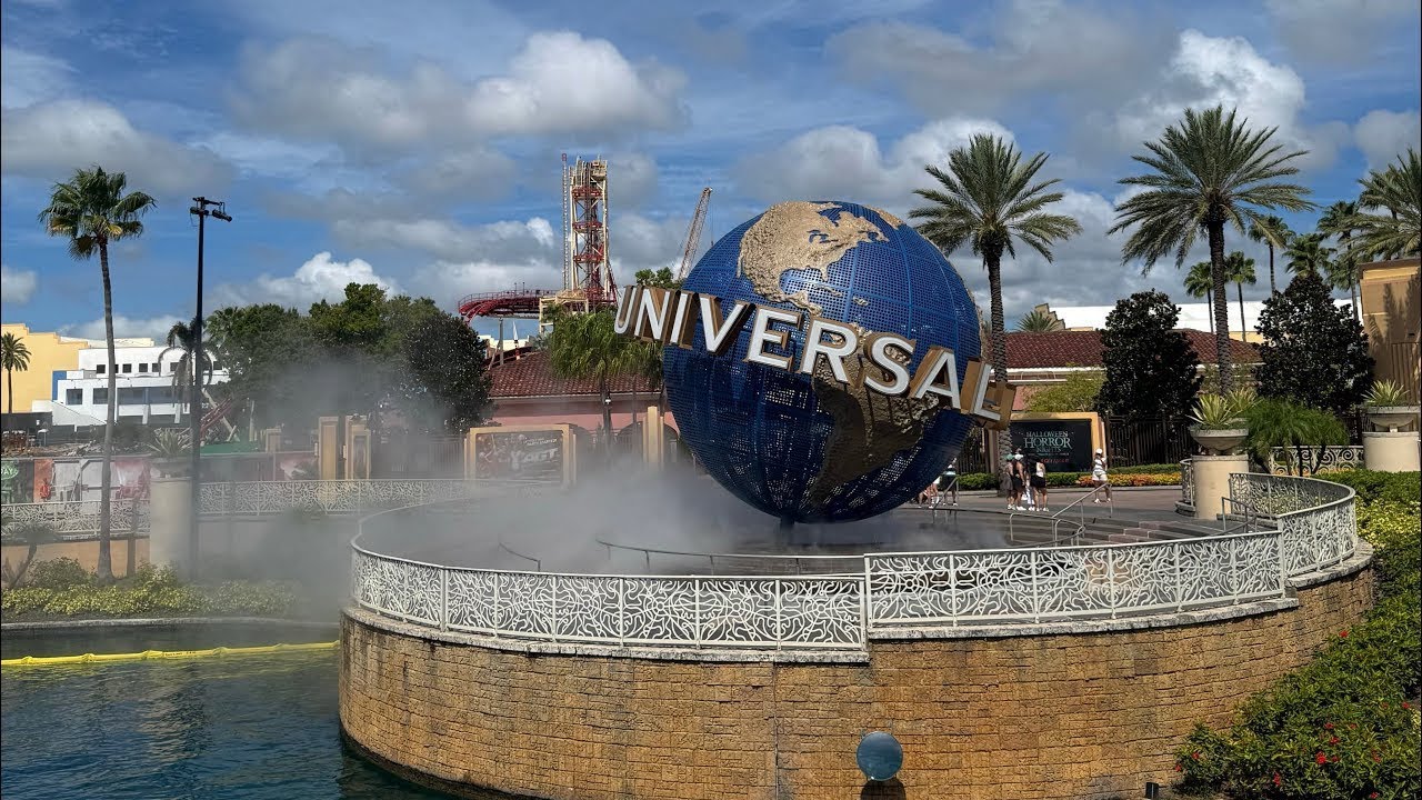 spend a day at universal with us 🌎🎬🎠🎡🪄🍿🦖🚂