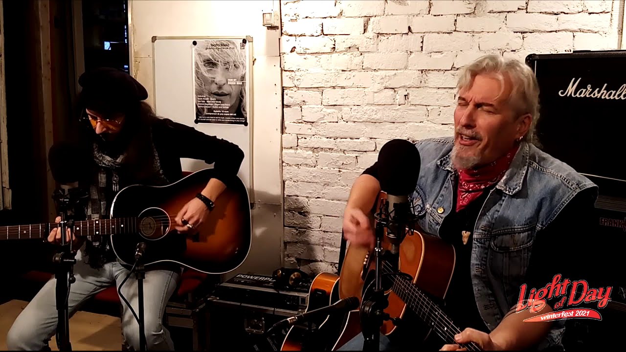 Frank Get & Anthony Basso,  Drift Away (Mentor Williams) , Light of Day winter 