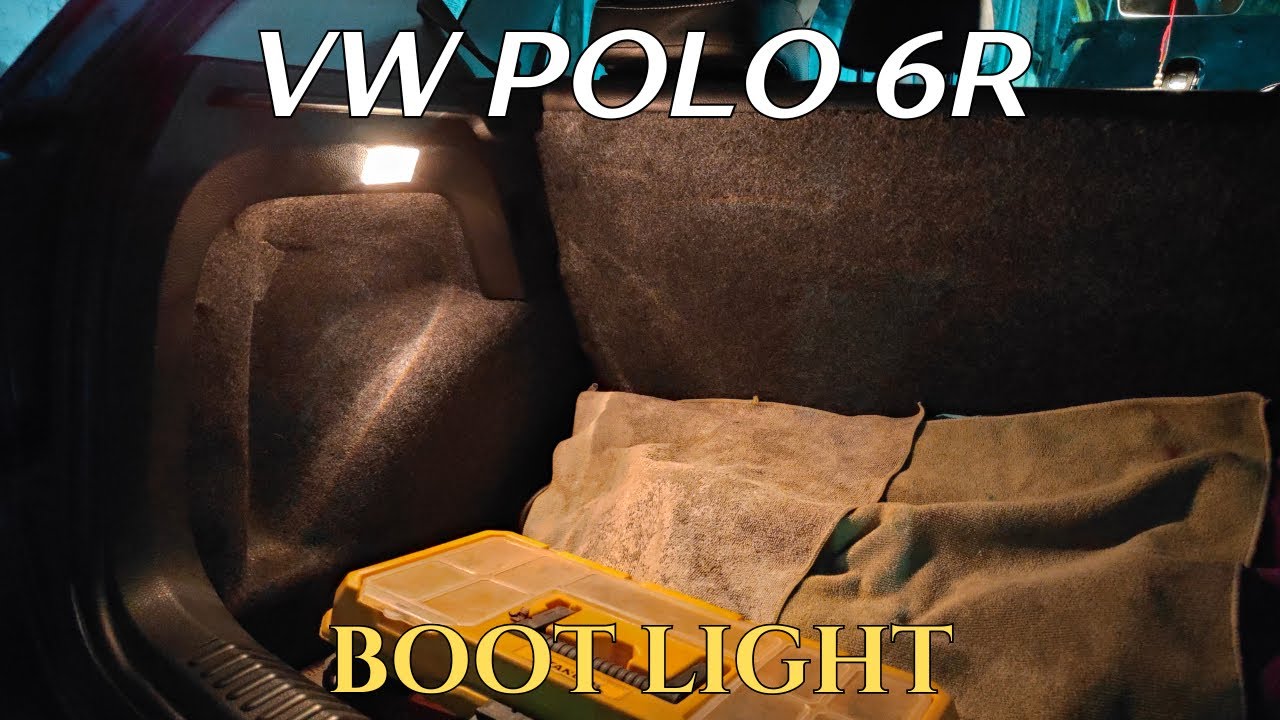 Polo 6R — добавлена ​​подсветка багажника