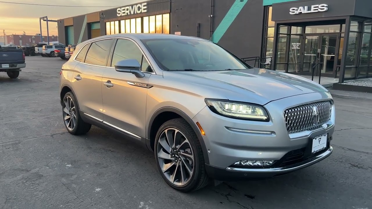 2023 Lincoln Nautilus Reserve 