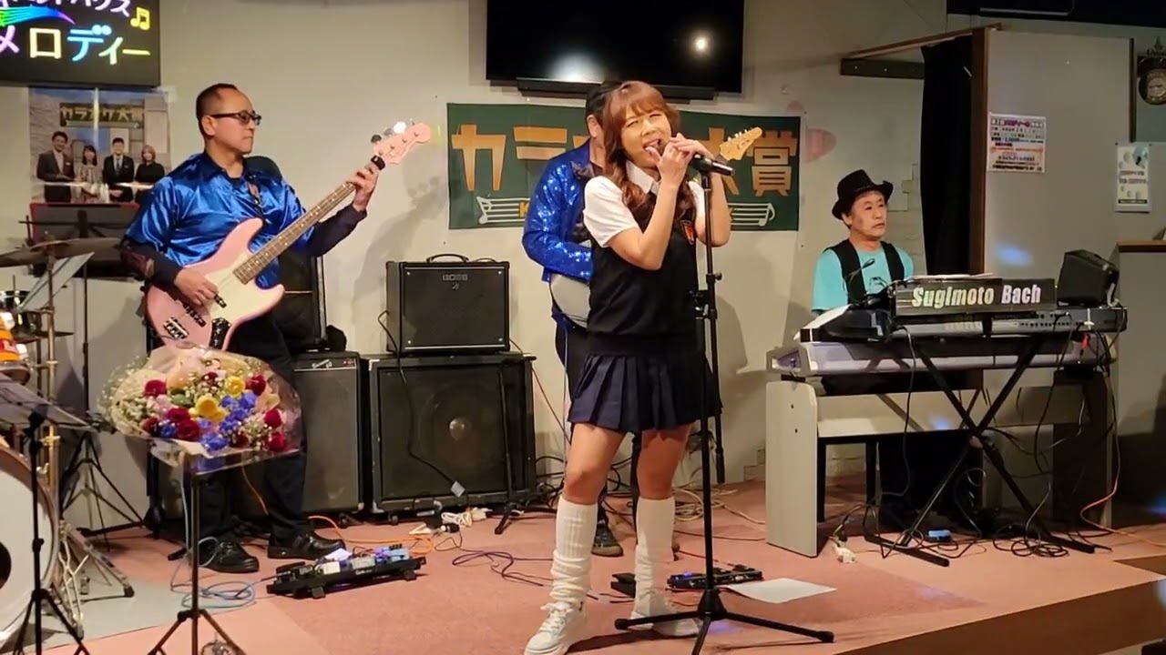 踊りながら歌う🎵［やさしい悪魔］キャンディーズ💙ブルーローズれいら⭐︎制服ライブ2026.2.21