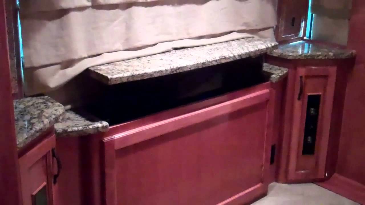 Nashville Coach H3-45 Motor Home Interior By Staley Bus Sales, Nashville, TN. (615) 860-9485 www.sta