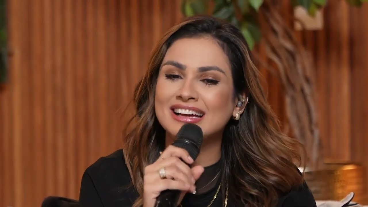 Bruna Olly - Deus faz além