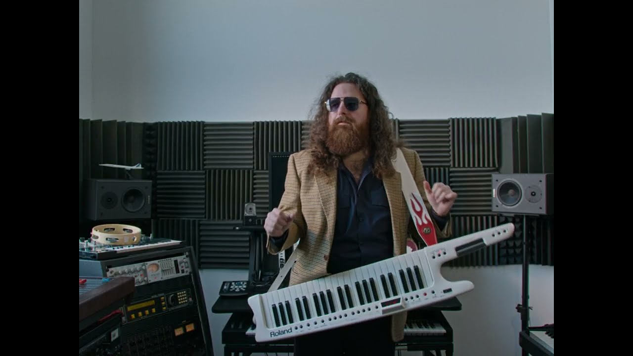 Alone On Records 11: The Walking Bass