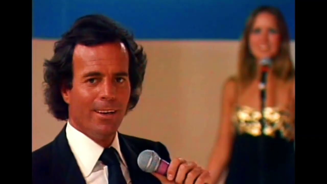 Julio Iglesias Paloma Blanca  En Directo Colombia 1981