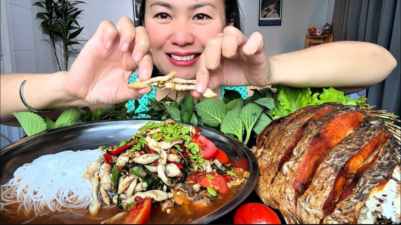 Thaifood ASMR ตำหอยหลอดกับปลานิลทอดกรอบเนื้อหวาน เต็มปากเต็มคำRazor clam papaya salad MUKBANG SHOW 