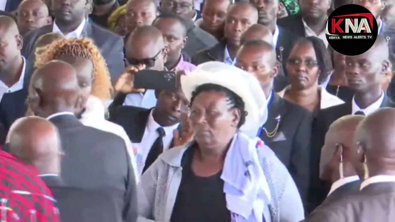 PRESIDENT RUTO ARRIVING SND SYMPATHISING WITH NG'ENO'S WIFE AND VICTIM FAMILIES