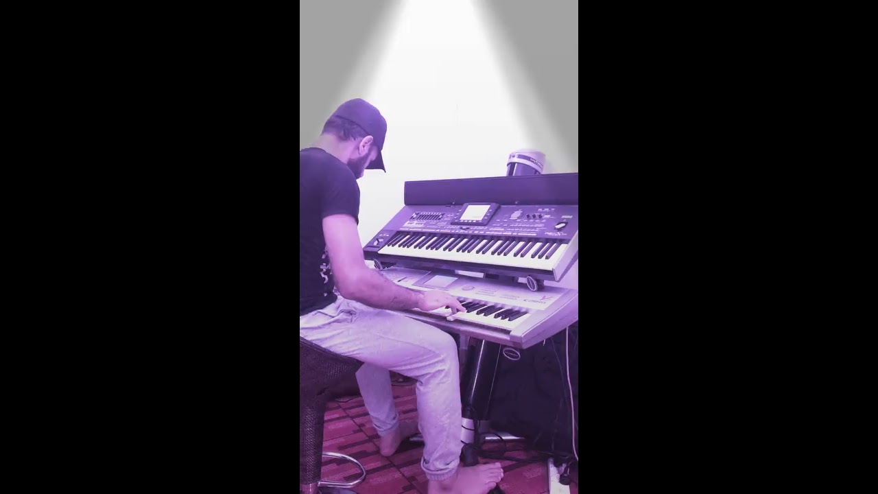 العازف بدر الوكاع يما الحب يما