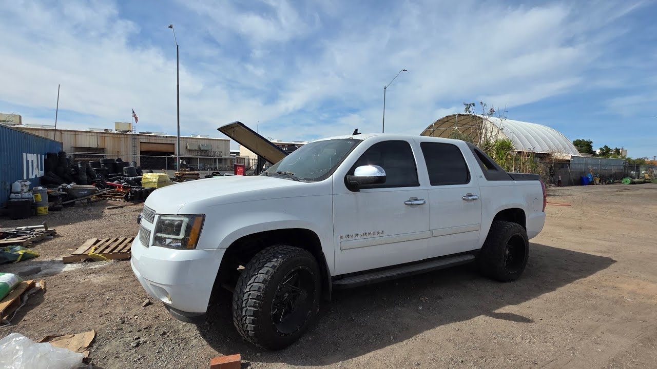 ⁰⁷ ¹³ chevy avalanche 5.3 se descargo la bateria como cambiar bateria facil