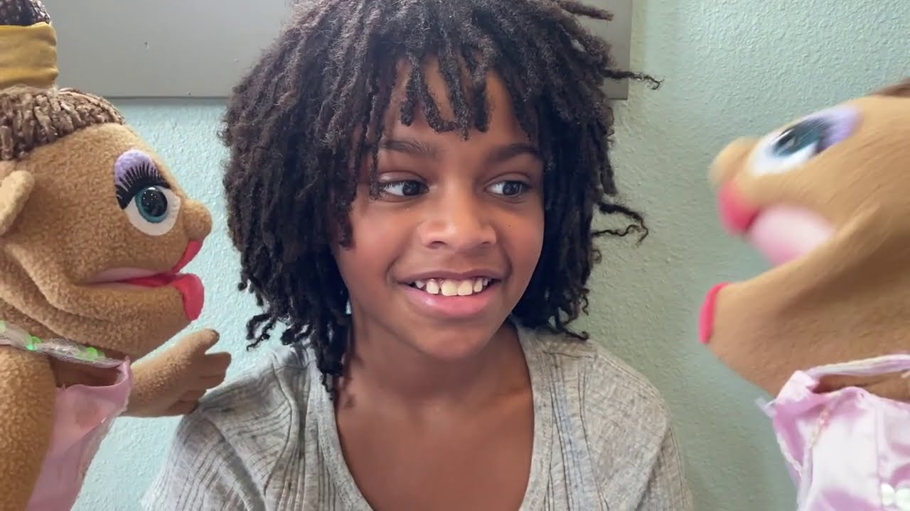 Mom and Dad Learn A Lesson from Grandma, Naiah Makes a Mistake, and Elli Becomes a Ninja
