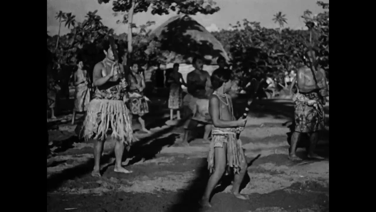 Samoan Ailao ancient samoan war dance (old footage)