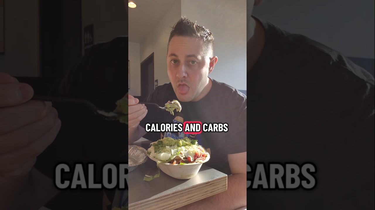 How To Order HUGE Salad At Chipotle 🌶 #Chipotle #chipotlebowl #salad #highprotein #lowcarb #keto