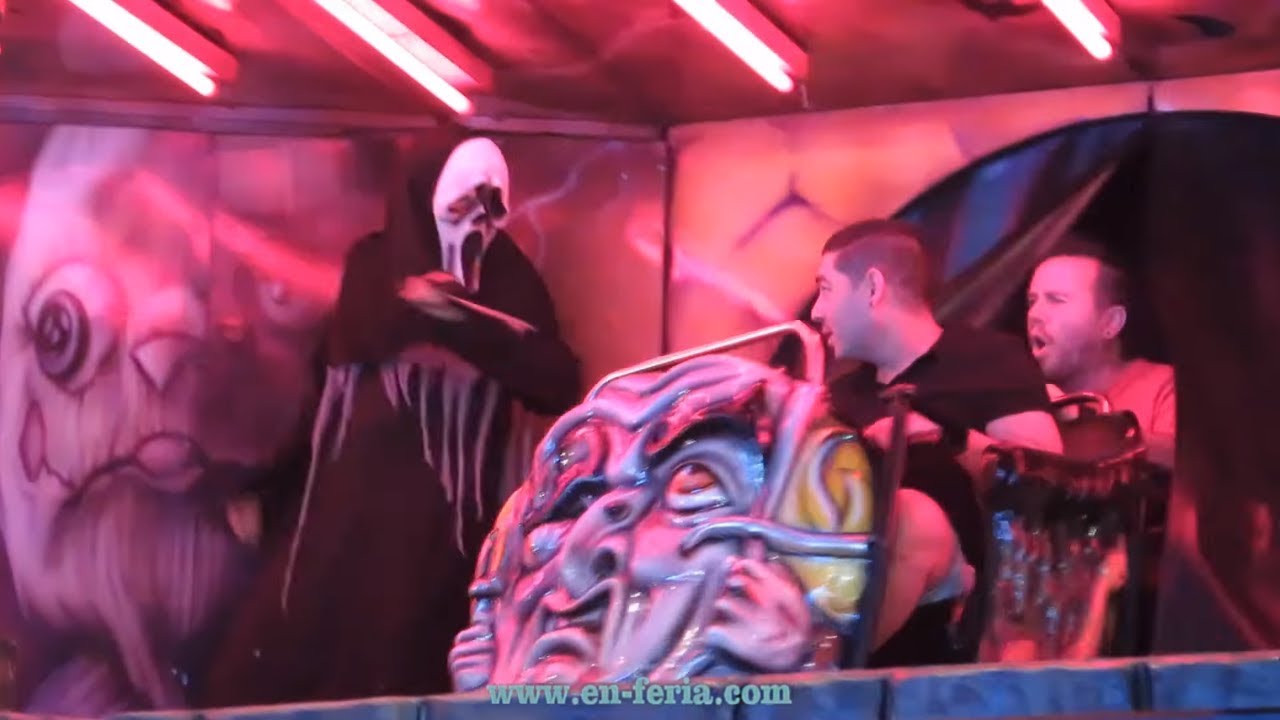 La Casa Del Miedo Mas Grande y Diabólica Del Mundo - Mansión Del Terror - Feria de Granada 2017