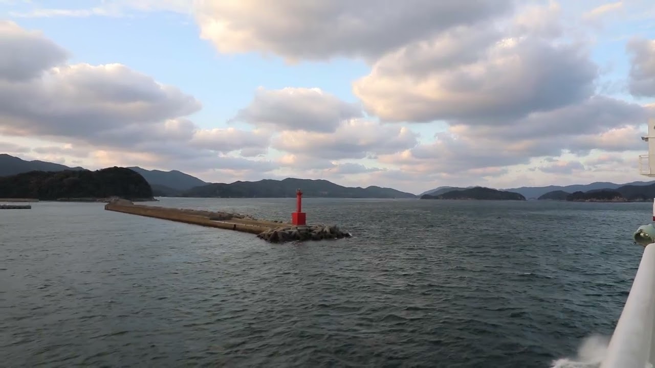 Ferry Manyo left Fukue Port