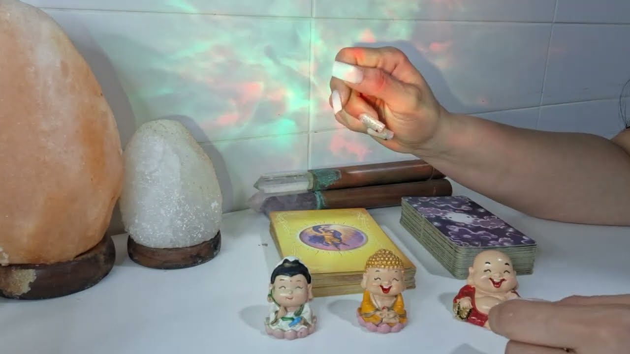 ¿QUÉ TIENES QUE SABER EN ESTE MOMENTO? TAROT INTERACTIVO