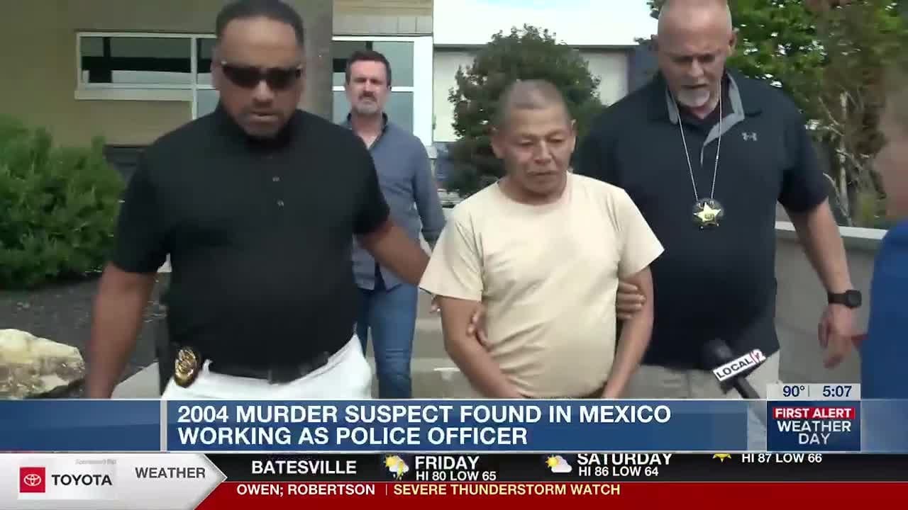 2004 murder suspect found in Mexico working as police officer