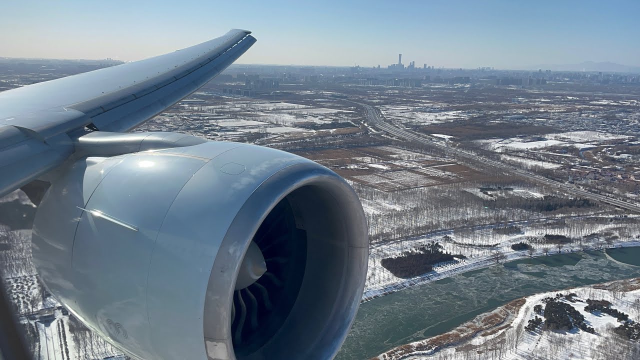 BREEZY LANDING | Cathay Pacific B777-300ER Landing at Beijing Capital International Airport