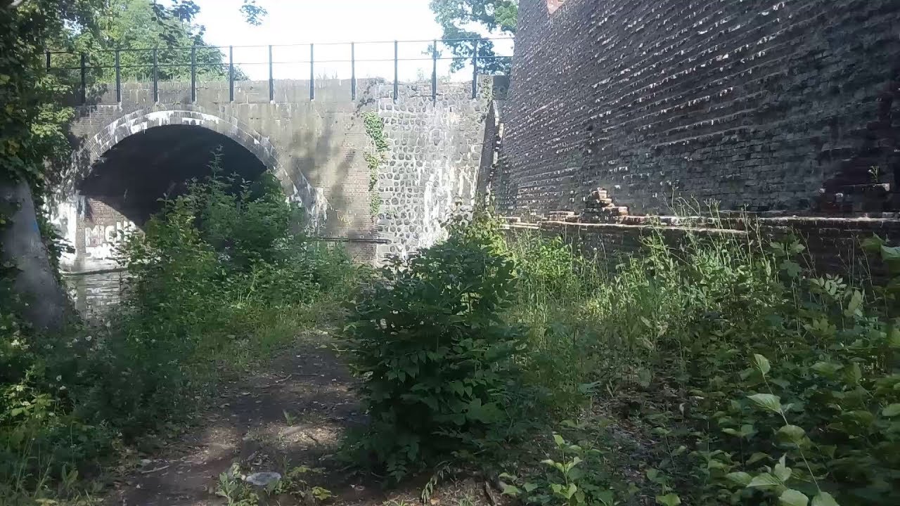 Over levensgevaarlijke ASBEST in het nieuwe Frontenpark van Maastricht !!!