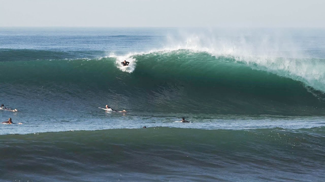 Keramas Goes XL, First Swell Of The Year of 2025