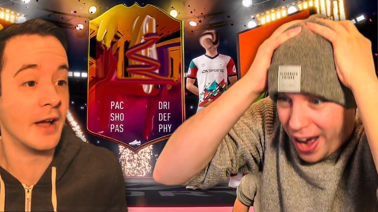 WE BOTH PACK OUR FIRST HEADLINER!!! - FIFA 19 ULTIMATE TEAM PACK OPENING