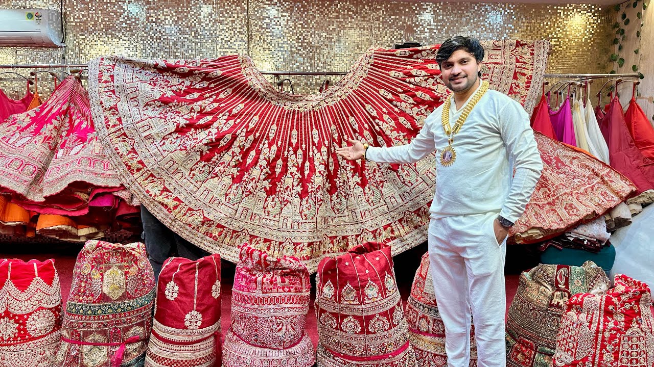 15,000-20,000 के लहंगे ₹5850 में। लोगो को मिलेगे होलसेल में एक पीस भी होलसेल दाम में। lehenga Shop 