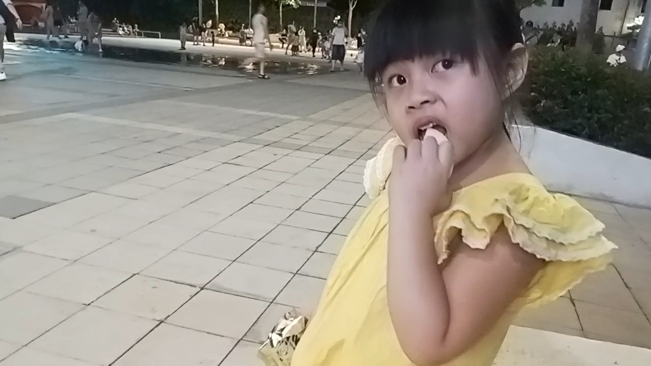 Bòn bon chơi bong bóng 🫧🎈 cùng các bạn #15 - bòn bon Family
