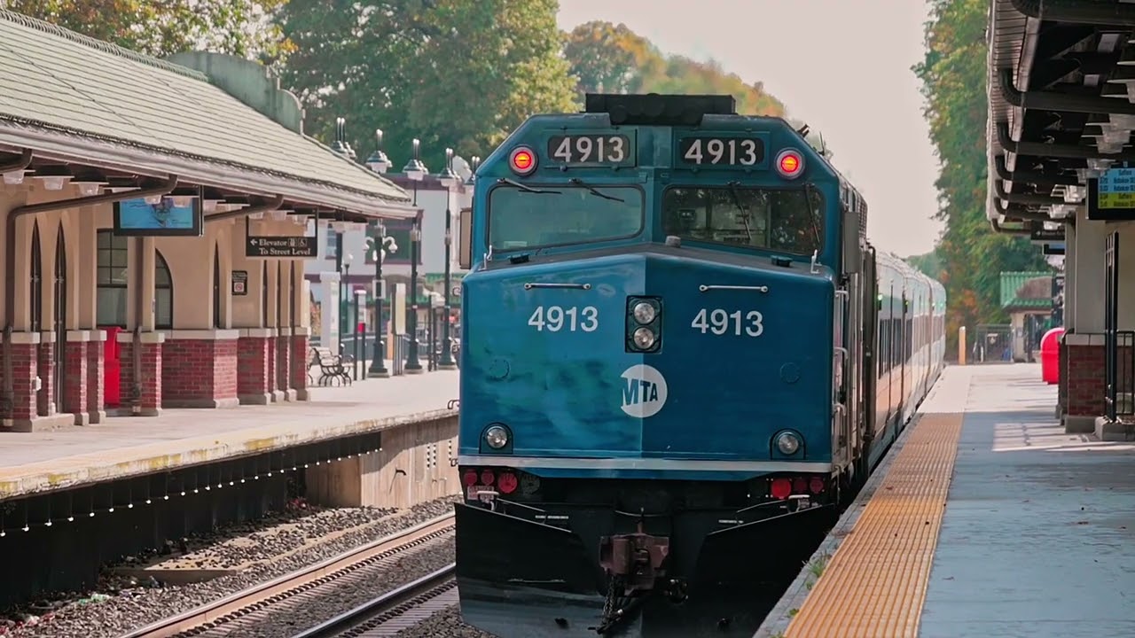New Jersey Transit: Ridgewood station train action