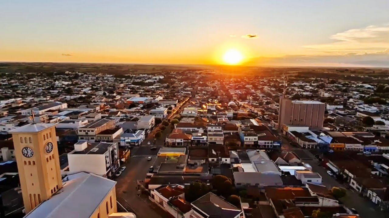 Adamantina SP #brazil #worldcities #travel #sunset #city #cidadesdobrasil #pordosol #crepusculo #sun