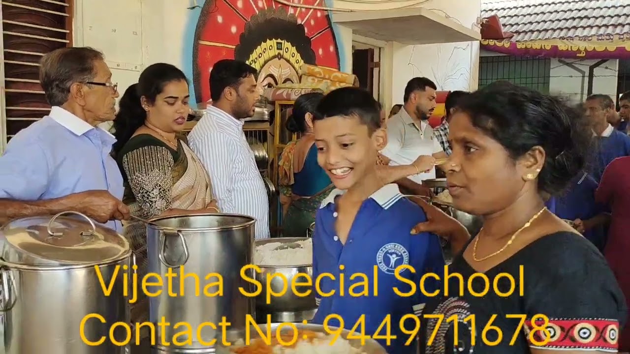 Mr.Roshan Fernandes & Mrs.Melita Family Provided Special Meals To Vijetha Special School.