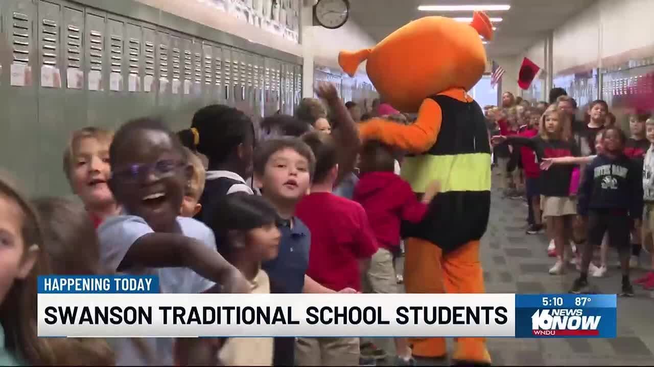 Swanson Traditional School students celebrate after reaching i-Ready stretch goal
