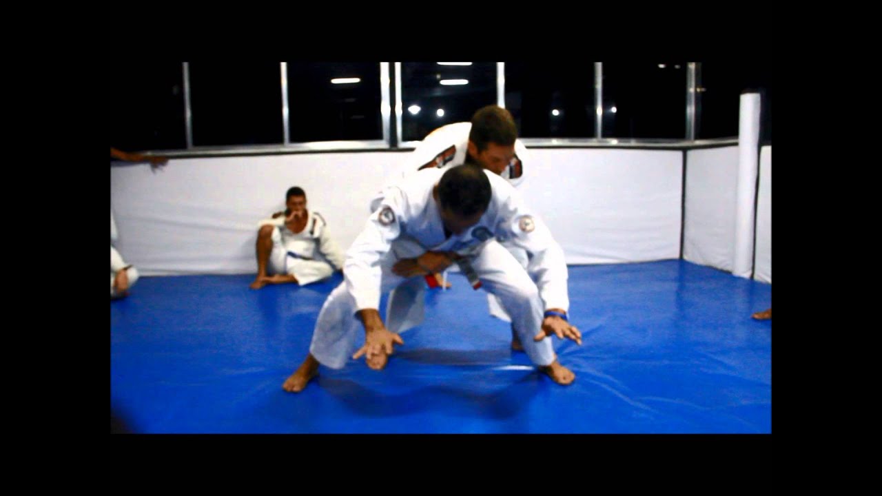 100kg.com.br: Relson Gracie ensina defesa pessoal de Helio no Rio de Janeiro