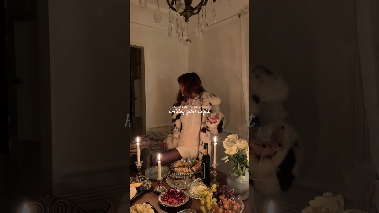 🕯️💋🎄🍸🎀 #holidayparty #pinterestaesthetic #pinterestinspo #holidayinspo