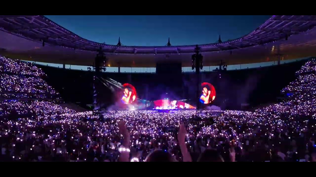 Coldplay Paris Stade de France 16.7.22   A Sky  full of Stars