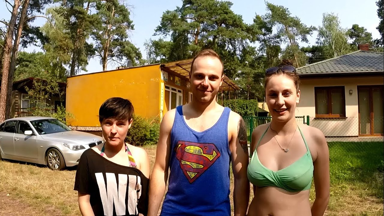 Ros&oacute;ł z koguta (domowego) ! Chicken soup [Gotuj ze Strażakiem] ENG SUBS