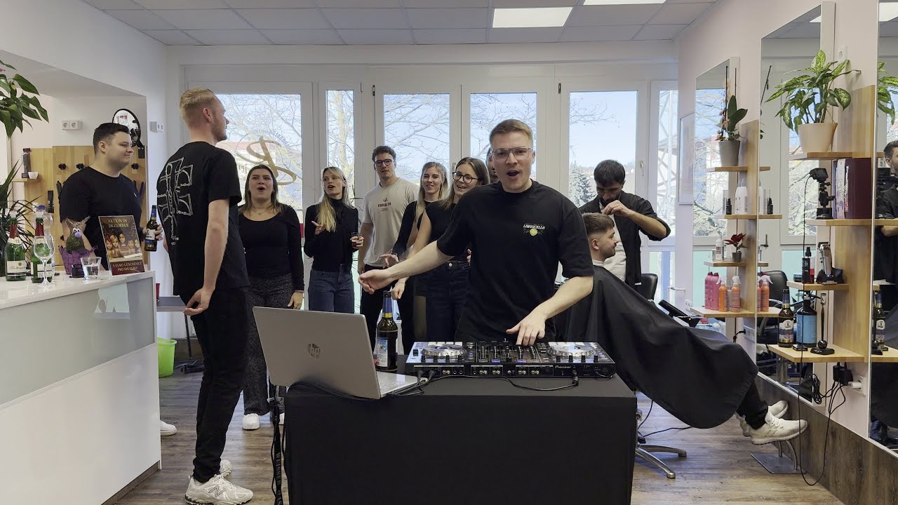 SCHLEINI - LIVESET IM FRISEURSALON