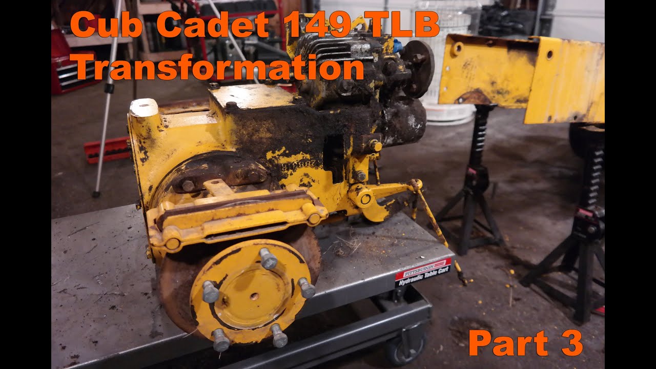 Cub Cadet TLB Transformation Часть 3. Снятие рулевой колонки и коробки передач