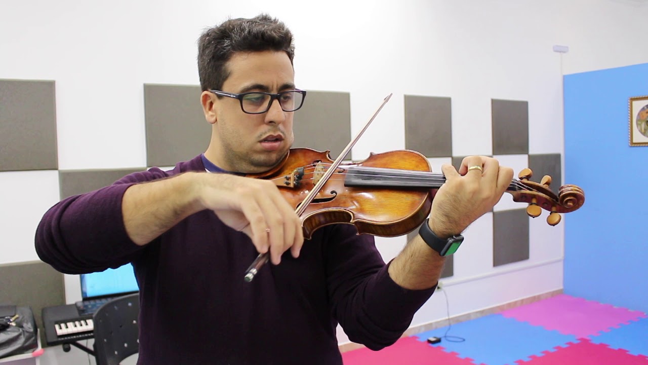 Hino 74 Violino CCB Tocando