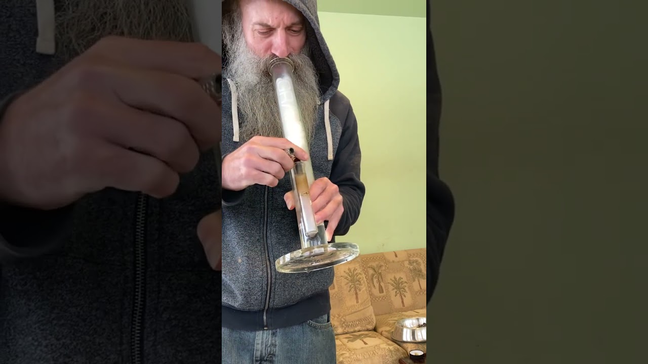 Snow Bong @GRAVofficial
