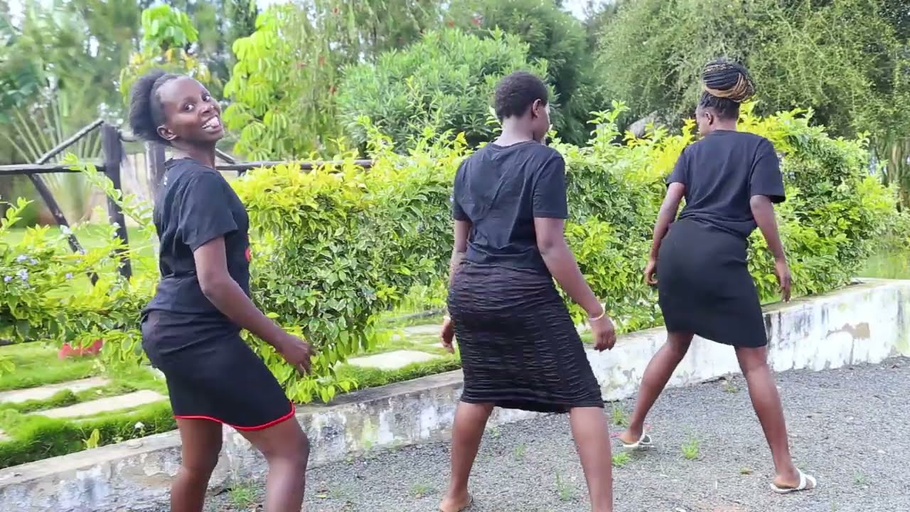 NDAWA sya SONZOLO (official 4k video) by Kilungu express band