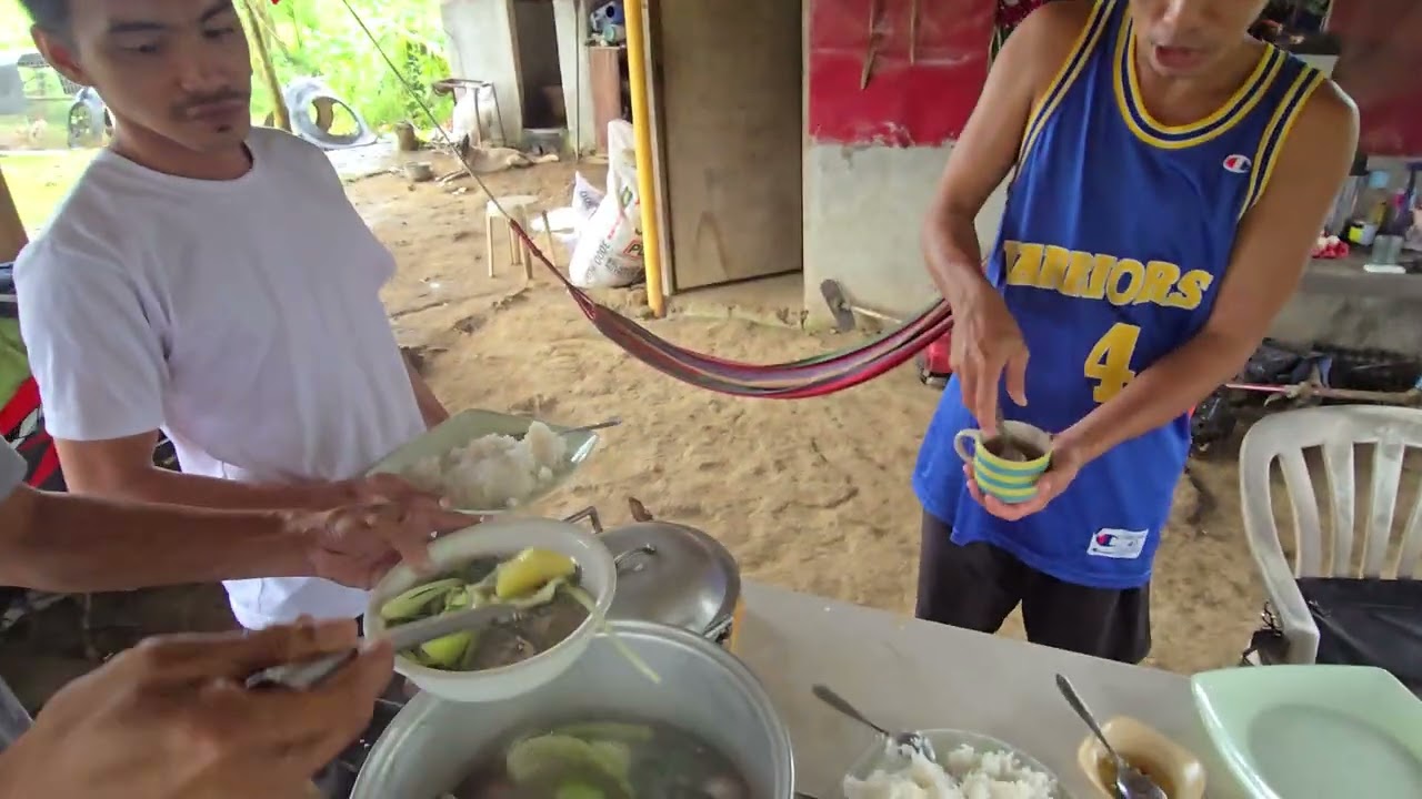 Lunch sa manukan