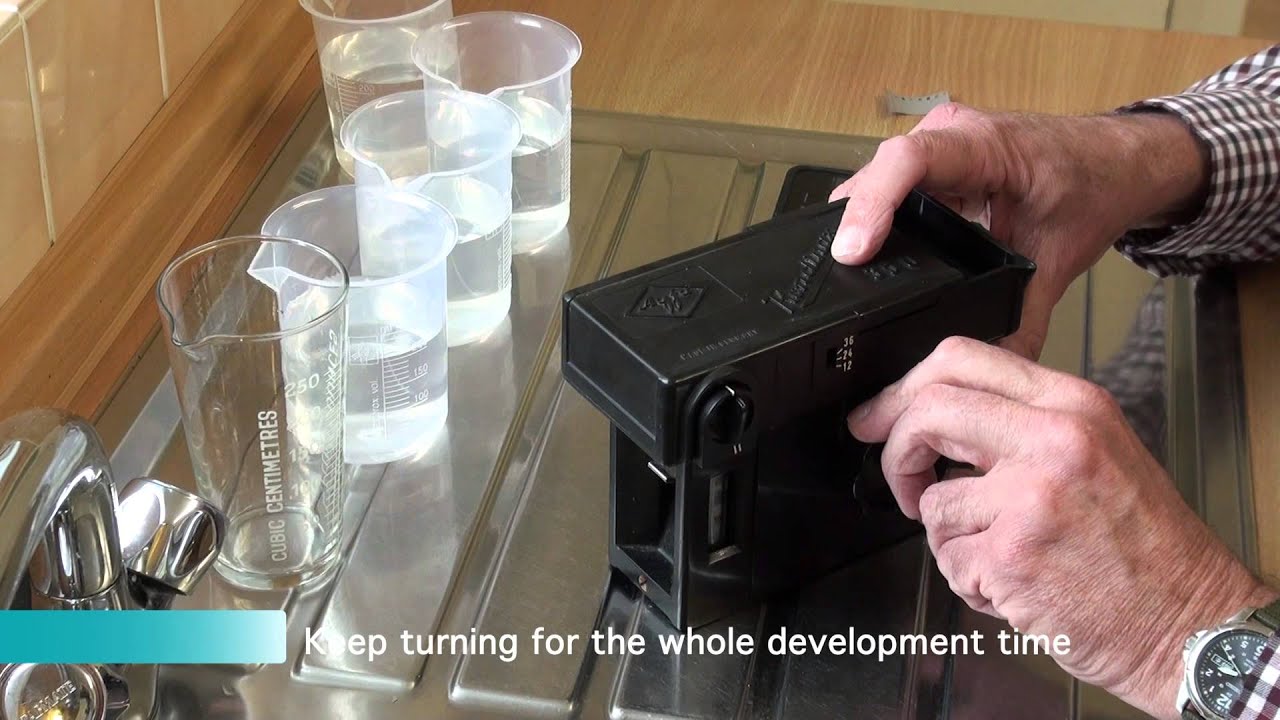 How to Develop Films in Daylight-Loading Tanks: Rondinax 35U for 35 mm Film
