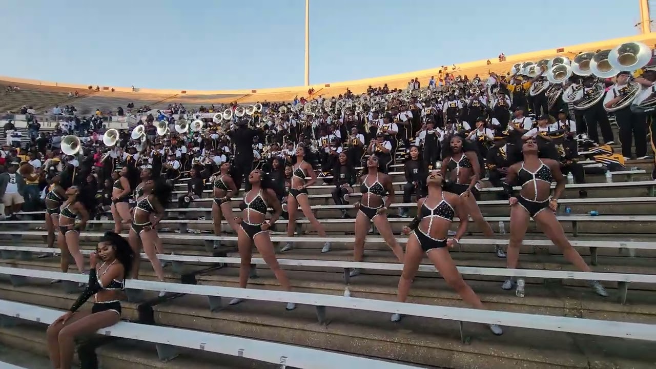 ASU Stingettes 2025 - 2000 Excursion (JSU) 