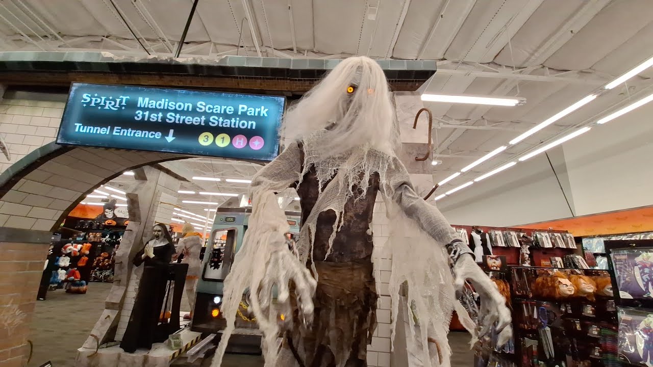 Spirit Halloween 2025 Store Tour #5 Заброшенный офис Max (Финикс, Аризона)