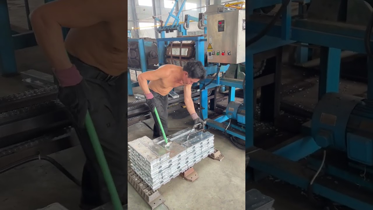 Automatic ingot casting machine produces zinc alloy ingot  #Ingot casting