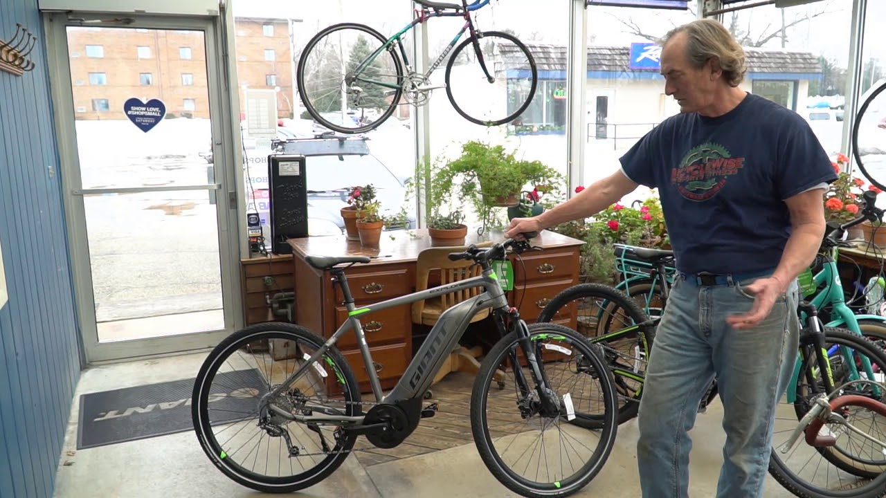 2019 Giant LaFree and Explore